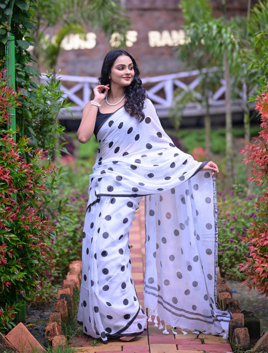 Classic White Mull Cotton Saree with Black Polka Dots – Blouse Not Included