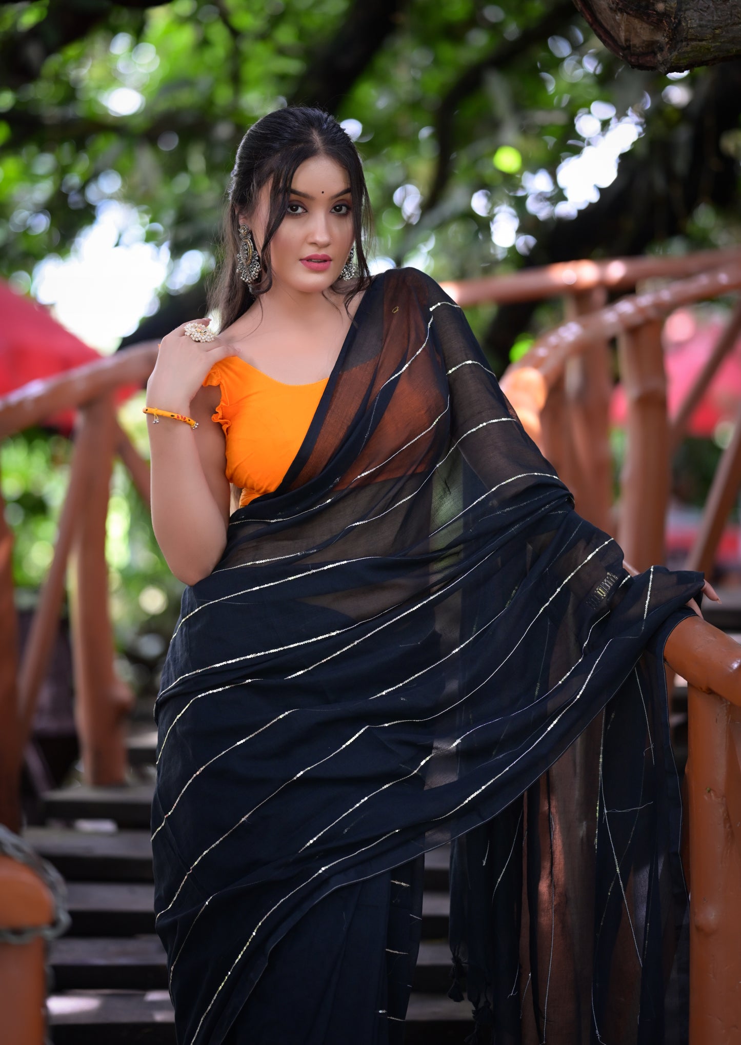 Elegant Black Mull Cotton Saree with Silver Stripes & Tassel Pallu – With Blouse Piece