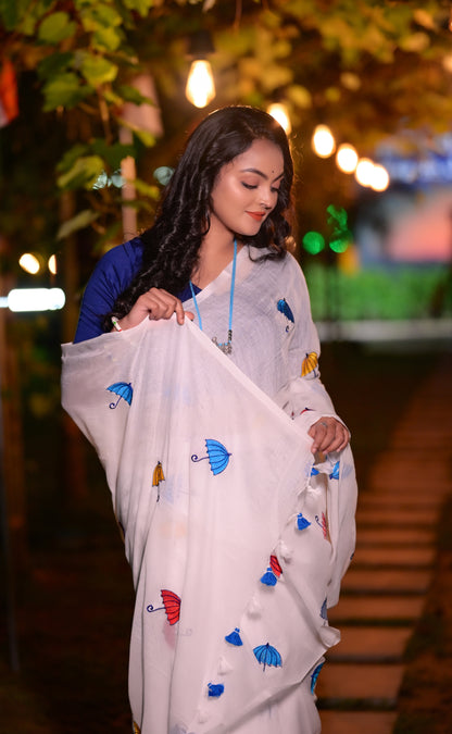 Elegant White Mull Cotton Saree with Colorful Umbrella Embroidery – Handwoven Lightweight Saree