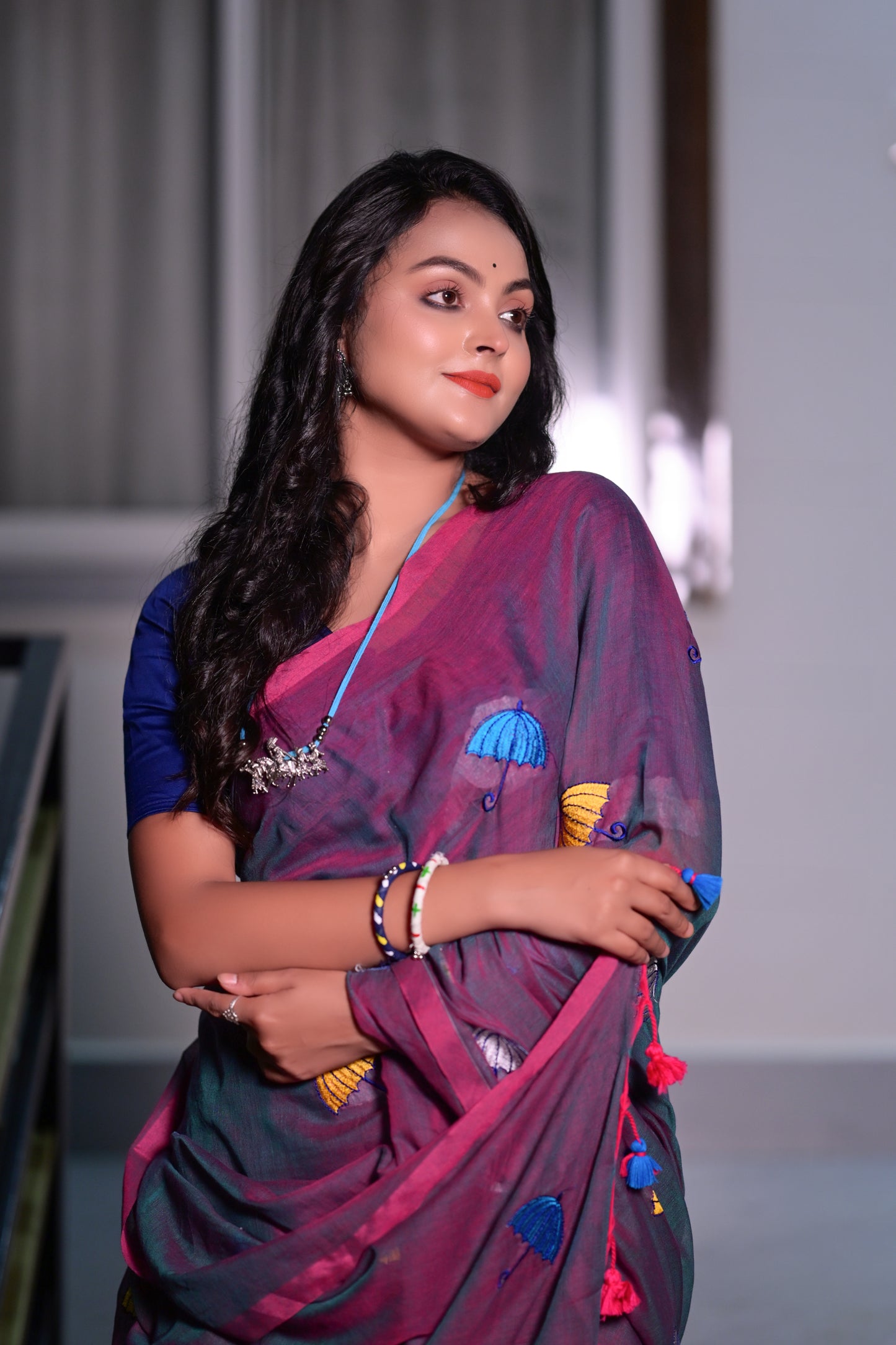 Stylish Maroon Mull Cotton Saree with Multicolor Umbrella Embroidery – Lightweight Handwoven Saree