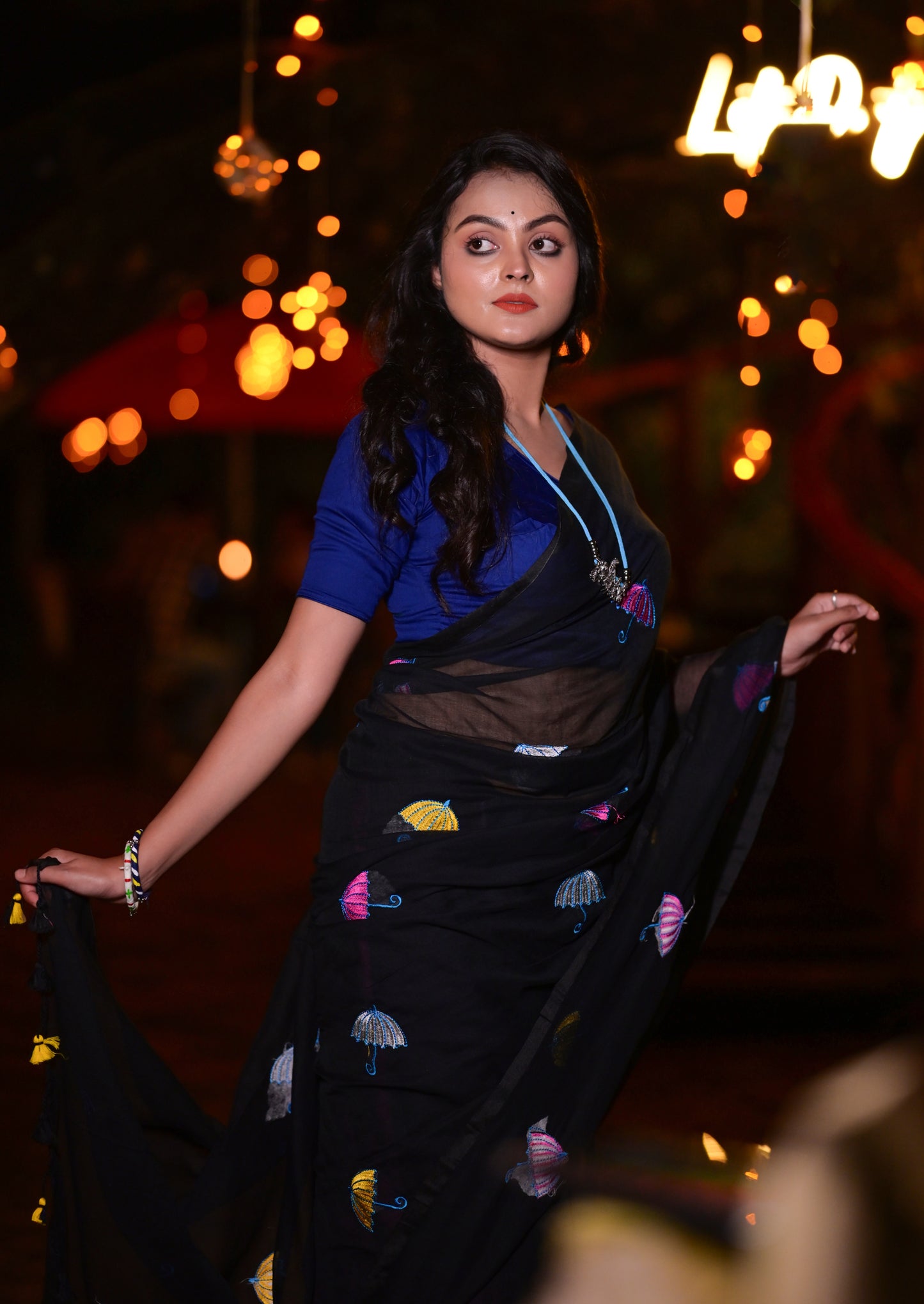 Graceful Black Mull Cotton Saree with Multicolor Umbrella Embroidery – Lightweight Handwoven Saree