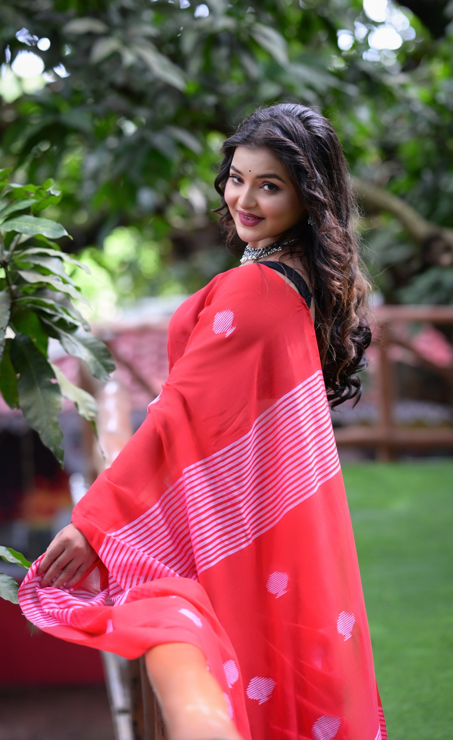 Elegant Red Handwoven Cotton Saree with Subtle White Motifs
