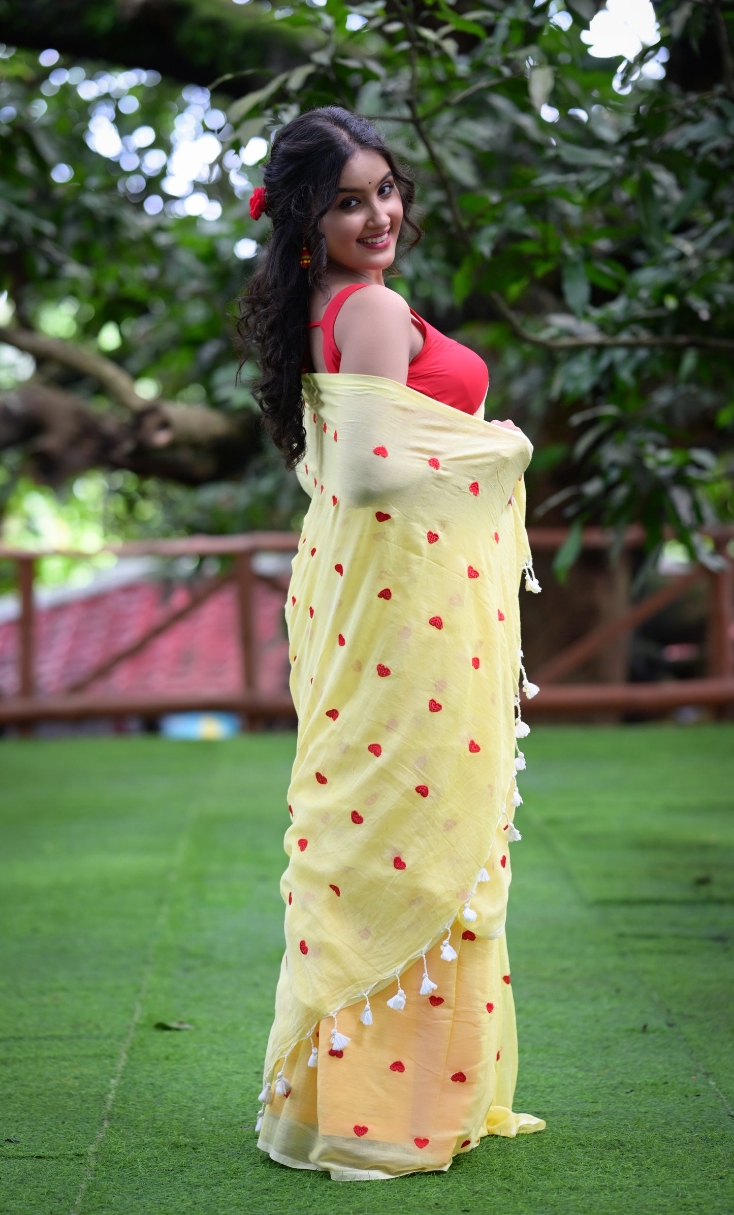 Yellow Mull Cotton Saree with Red Heart Design – Soft & Lightweight (Blouse Not Included)