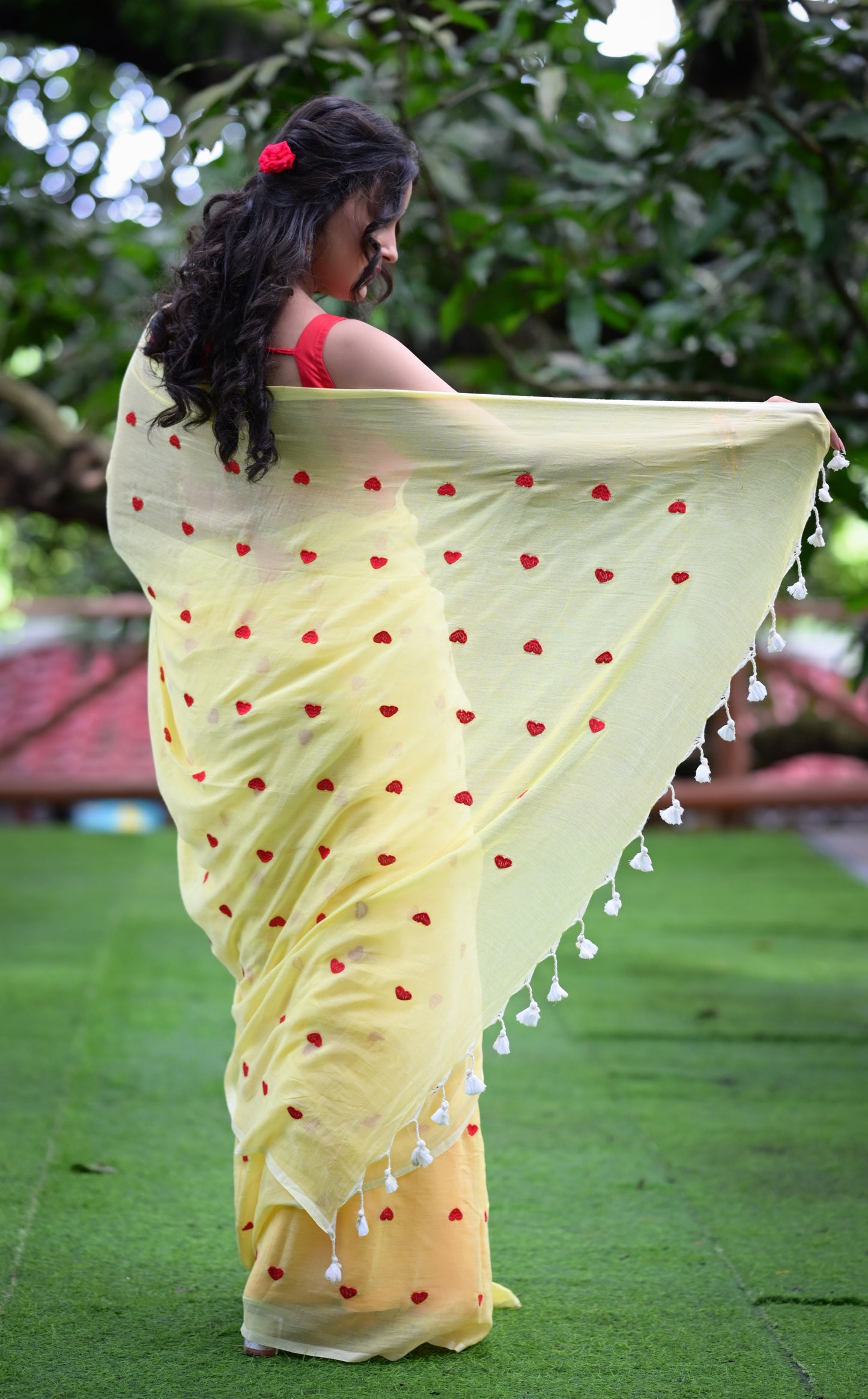 Yellow Mull Cotton Saree with Red Heart Design – Soft & Lightweight (Blouse Not Included)