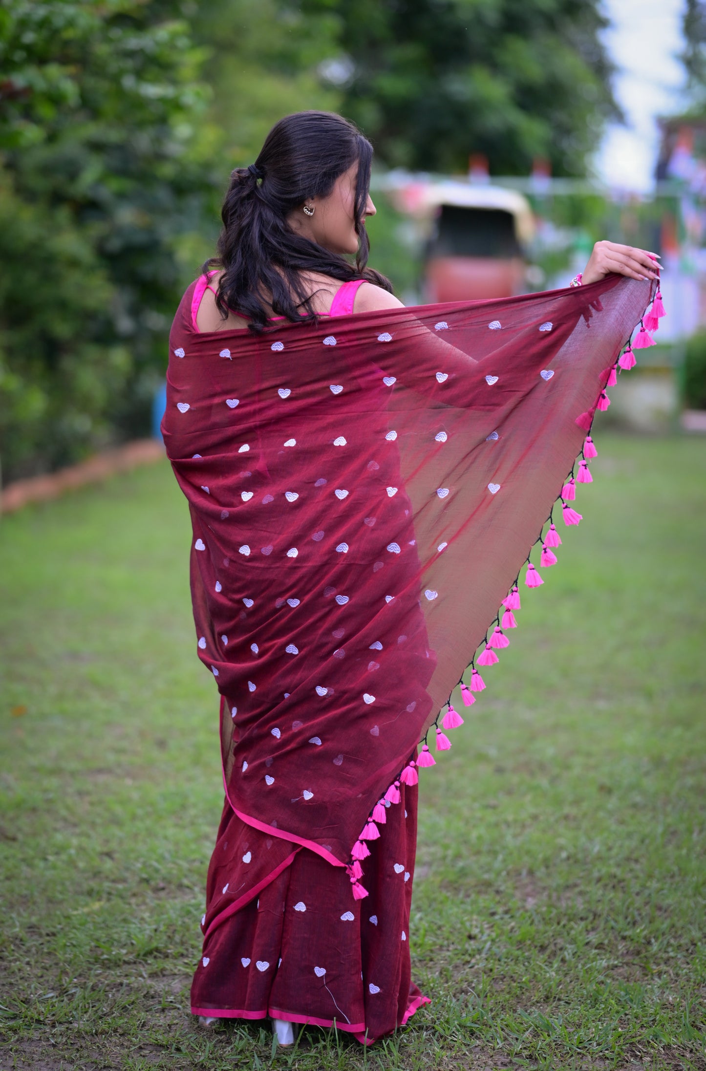 Maroon Mull Cotton Saree with White Heart Motifs & Tassels – Lightweight & Elegant (Blouse Not Included)