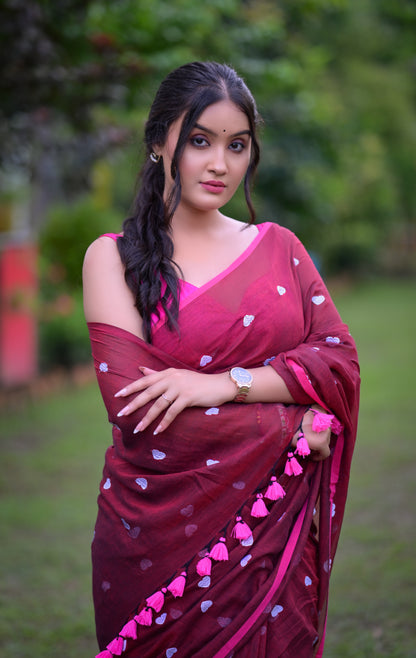 Maroon Mull Cotton Saree with White Heart Motifs & Tassels – Lightweight & Elegant (Blouse Not Included)