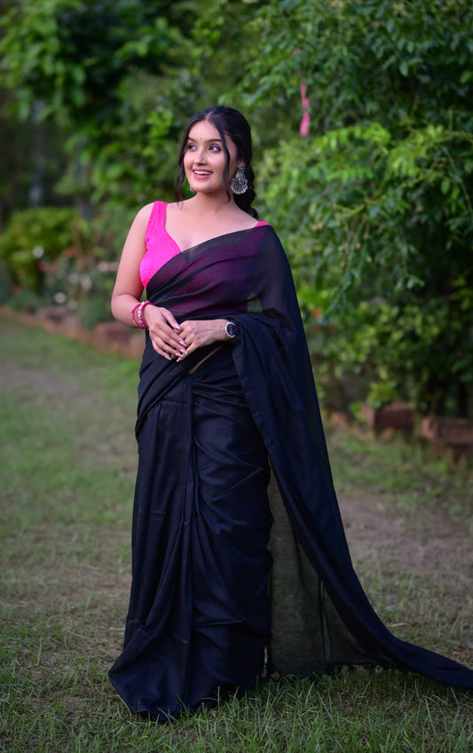 Classic Black Mull Cotton Saree – Soft, Lightweight & Elegant (Blouse Not Included)
