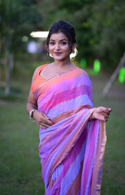 Handwoven Pink & Lavender Striped Mull Cotton Saree with Golden Touch – Lightweight Ethnic Wear