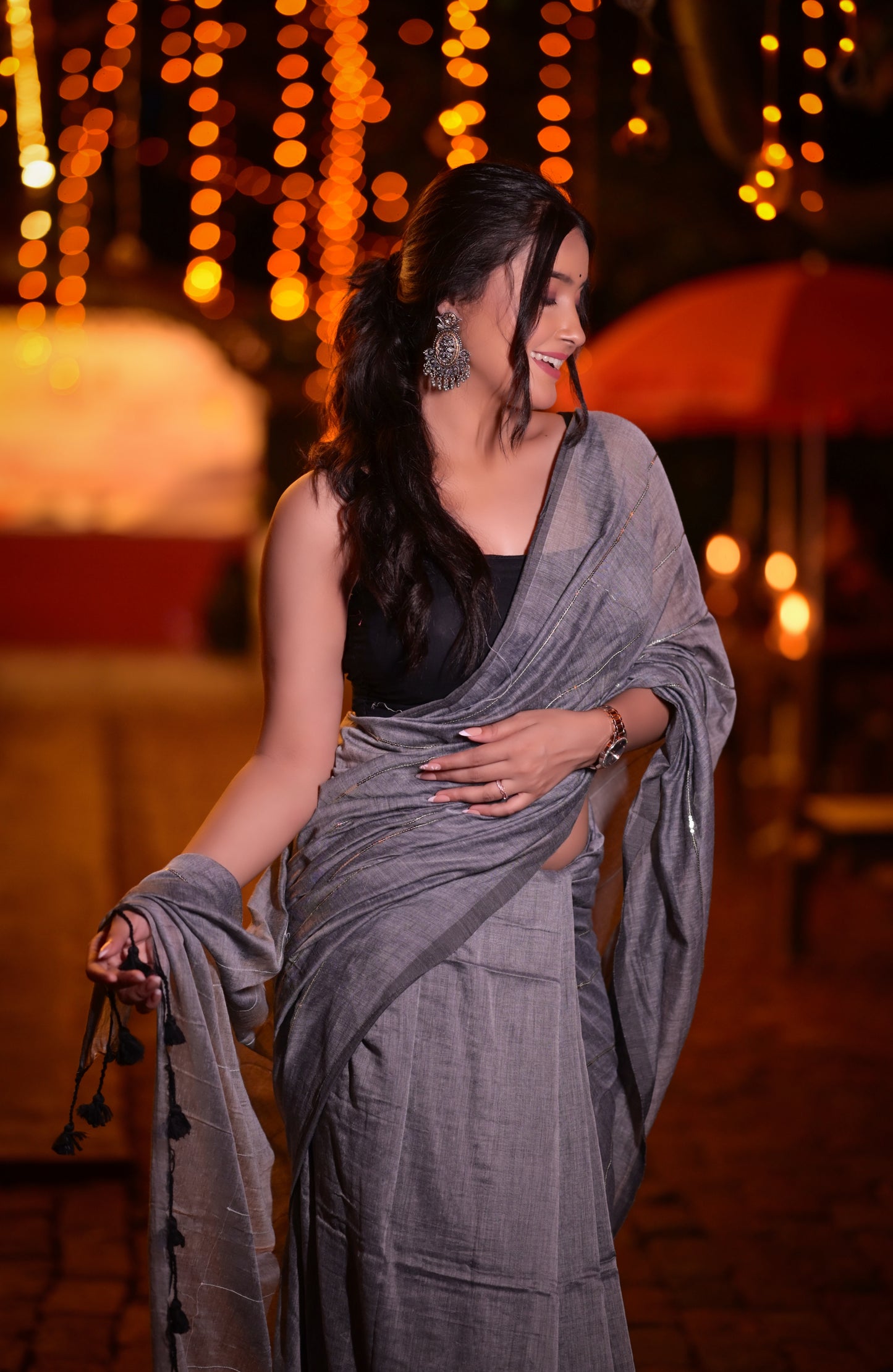 Classic Grey Mull Cotton Saree with Subtle Silver Stripes – Blouse Not Included