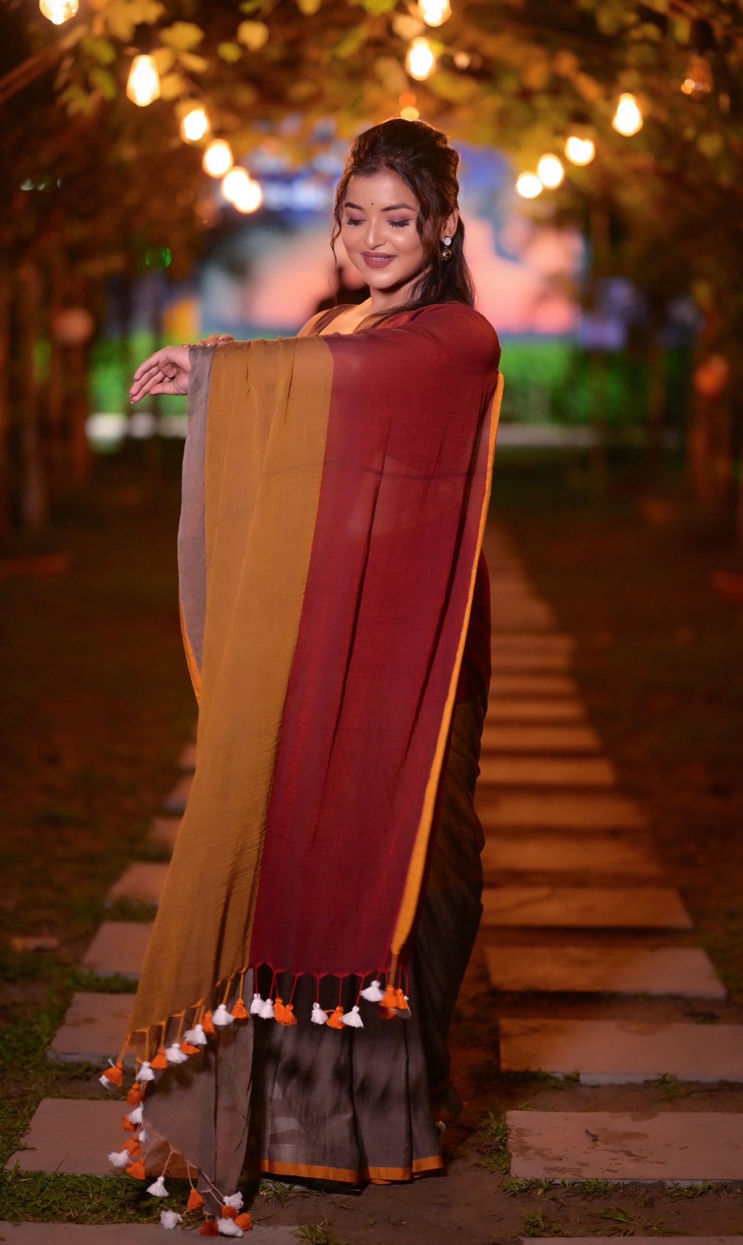 Maroon, Mustard & Grey Mull Cotton Saree with Tassels – Soft & Lightweight | Blouse Not Included