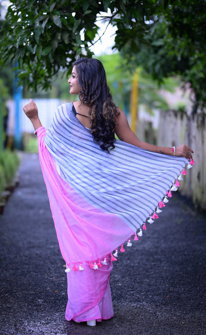 Stylish Grey & Pink Mull Cotton Saree – Soft & Lightweight