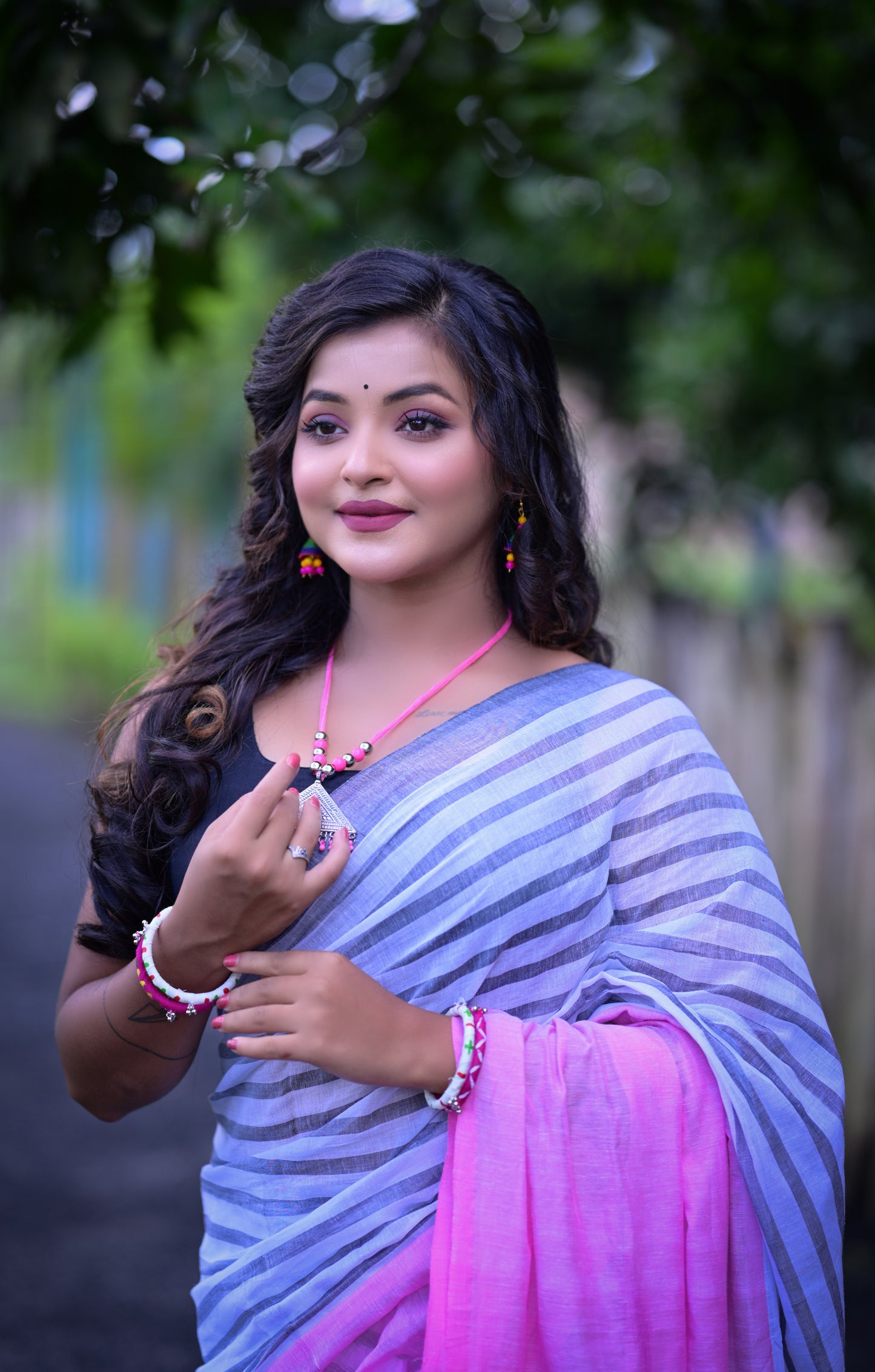 Stylish Grey & Pink Mull Cotton Saree – Soft & Lightweight